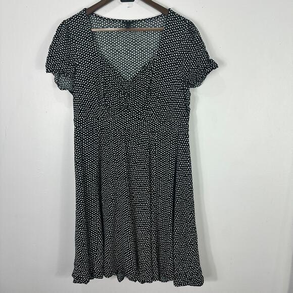 torrid Dresses & Skirts - Torrid‎ Fit Flare Dress Women 1 Polka Dot Short Sleeve Retro Cottagecore Pin Up